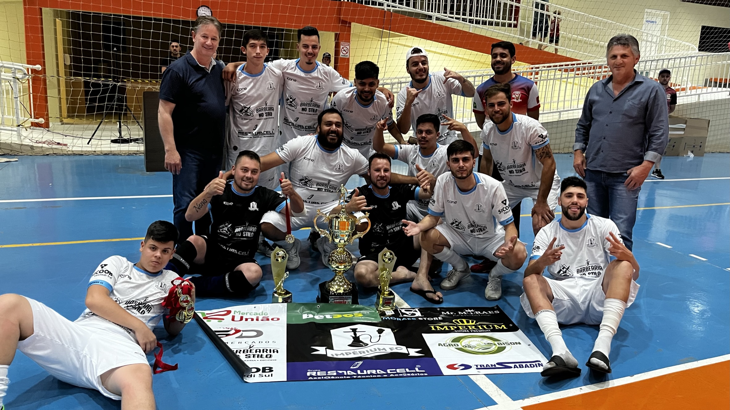 Prefeitura entrega premiação da 11ª Copa de Futsal de Escolas